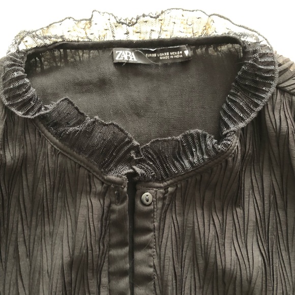 NWOT Zara Laced Mid-Sleeves Cropped Blouse - Picture 6 of 6